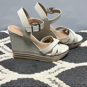 ANTONIO MELANI White Leather Espadrille Wedge Sandals